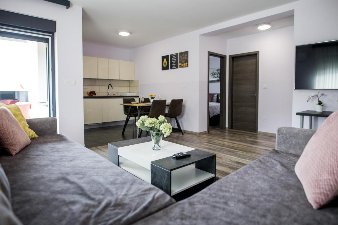 Apartments Dora Sveti Martin Na Muri Luaran gambar