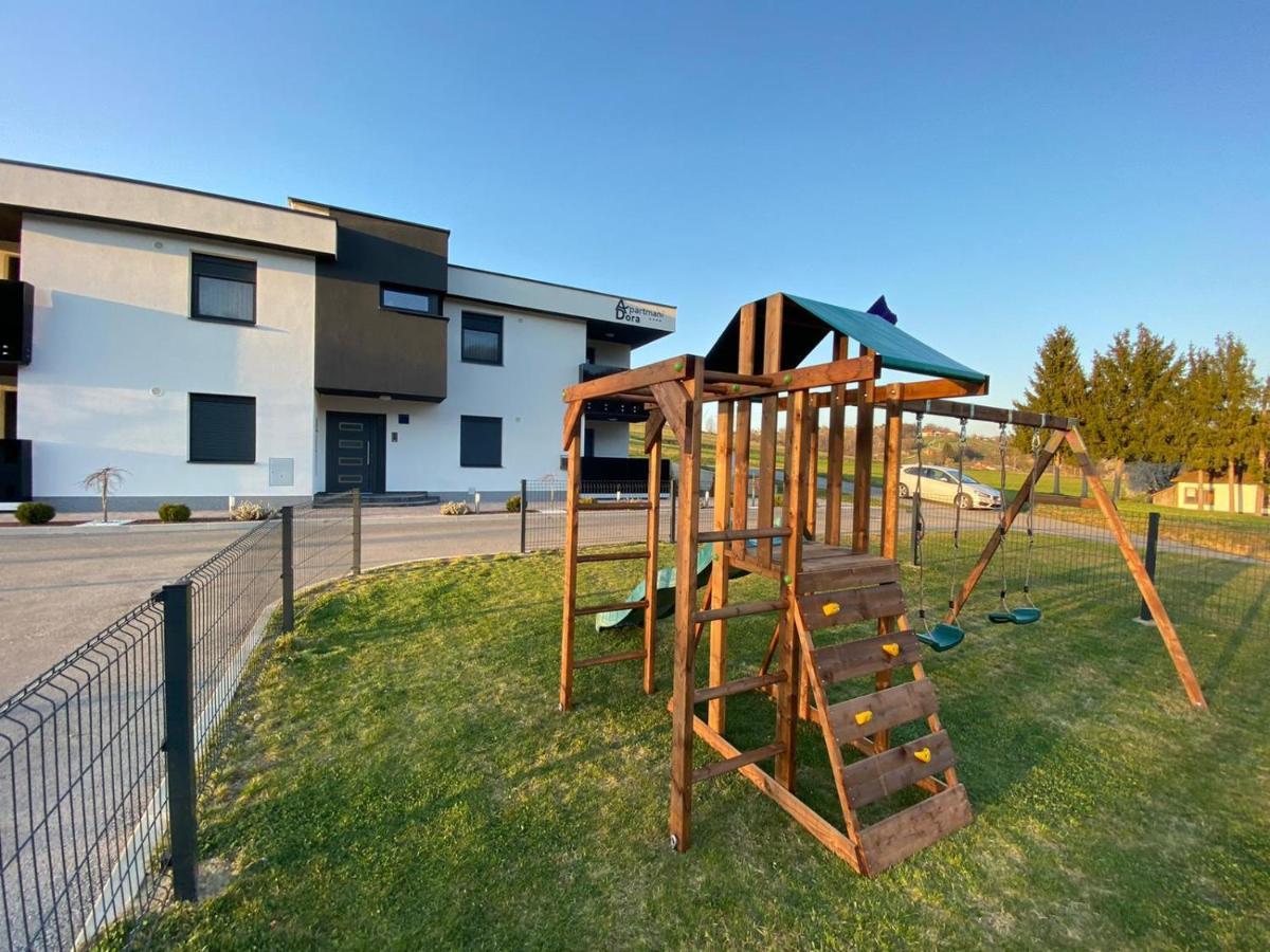 Apartments Dora Sveti Martin Na Muri Luaran gambar